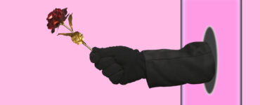 Risks in Online Dating and Tips to Stay Safe